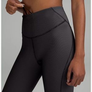 Base pace HR tight 25’’ two tones ribbed leggings